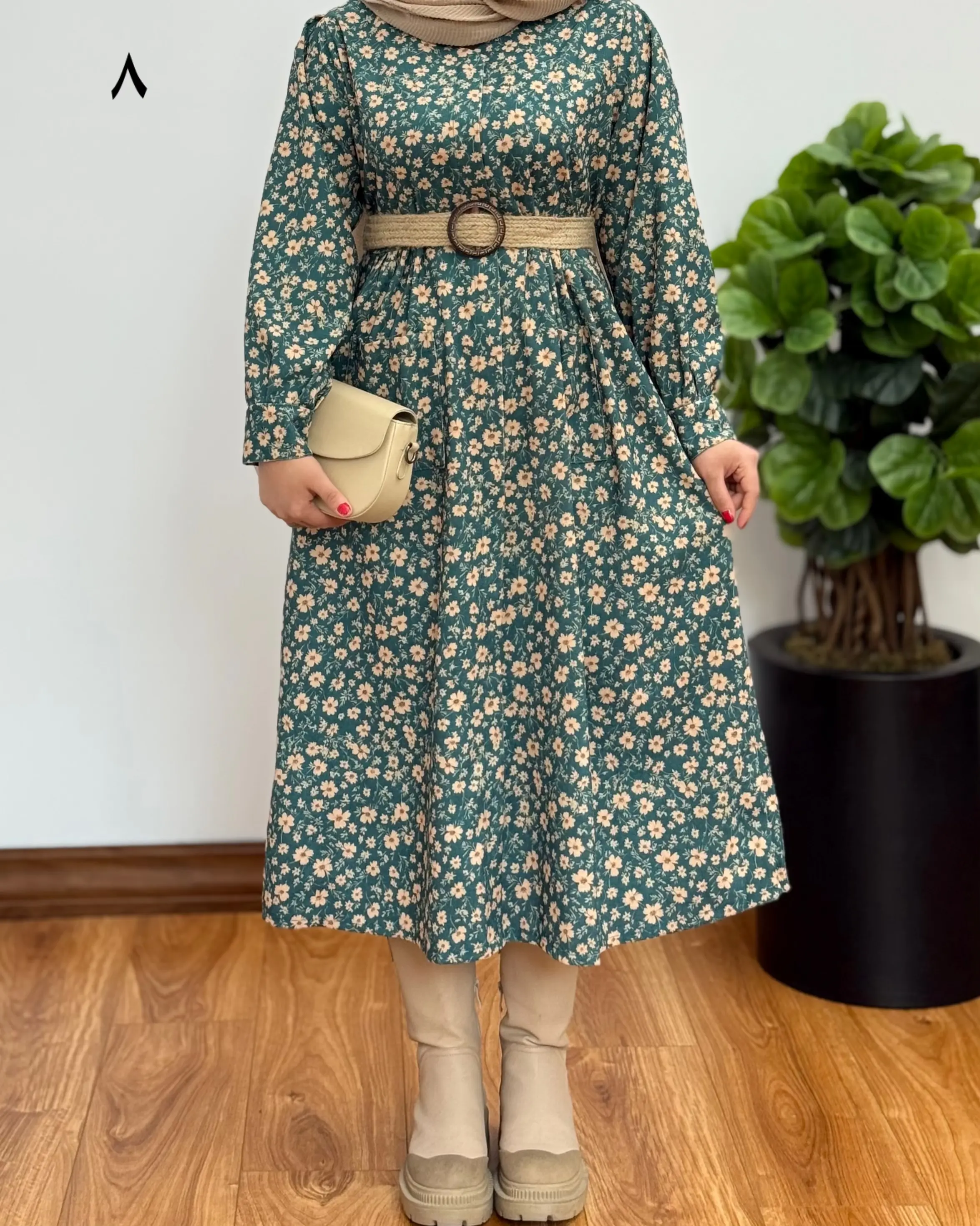 پیراهن مانتویی نورا ۱